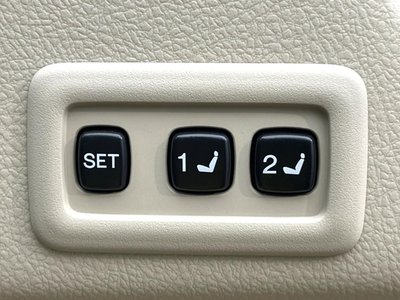 TOYOTA LAND CRUISER PRADO - 7