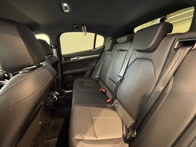 2025 ALFA Romeo STELVIO 缩略图 23
