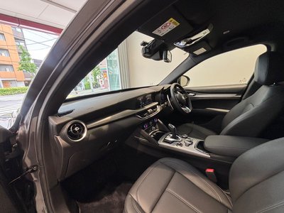 2025 ALFA Romeo STELVIO 缩略图 20