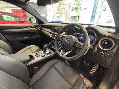 2025 ALFA Romeo STELVIO photo 5
