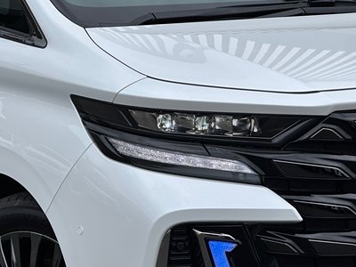 TOYOTA VELLFIRE - 8