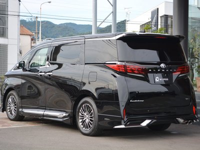 TOYOTA ALPHARD - 3