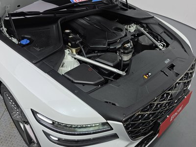 GENESIS G80 (RG3) - 7