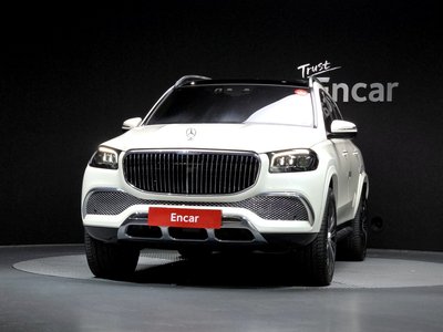 MERCEDES-BENZ GLS - 2