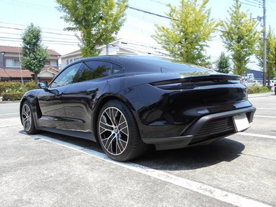 2021 Porsche TAYCAN 照片 8
