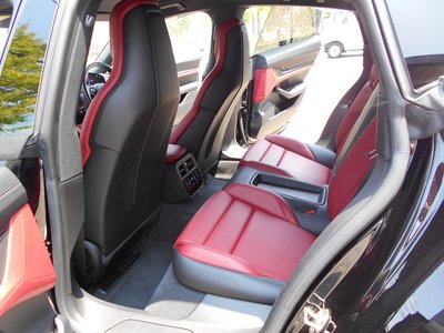 2021 Porsche TAYCAN 缩略图 18