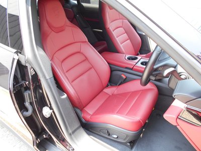 2021 Porsche TAYCAN 缩略图 14