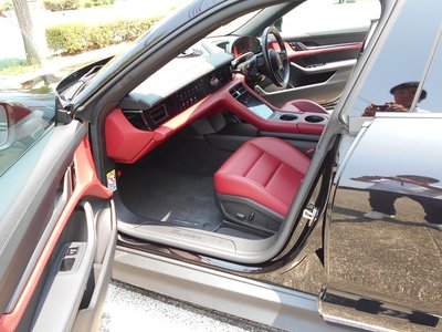 2021 Porsche TAYCAN 缩略图 13
