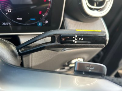 2025 Mercedes-BENZ GLC — миниатюра 21