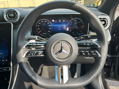 2025 Mercedes-BENZ GLC — миниатюра 17