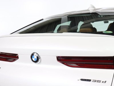 BMW X6 - 10