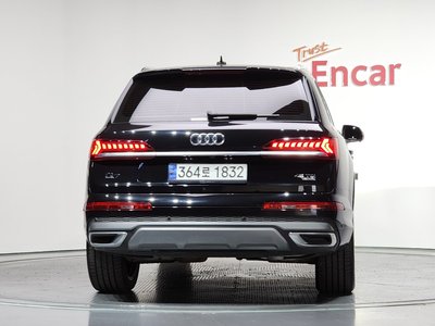AUDI Q7 - 4