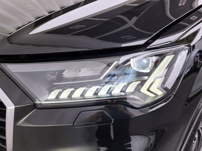 AUDI Q7 - 9
