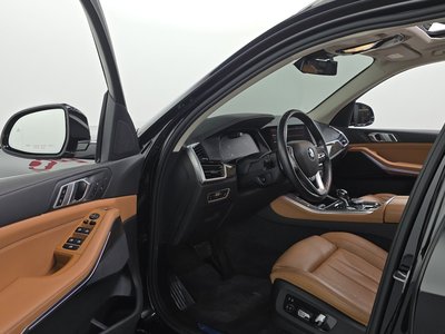 2019 BMW X5 — фото 10