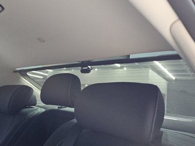 2021 Genesis G90 — миниатюра 31