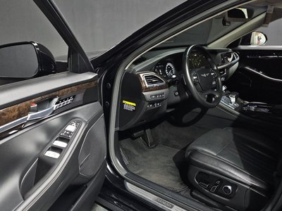 2021 Genesis G90 — миниатюра 13