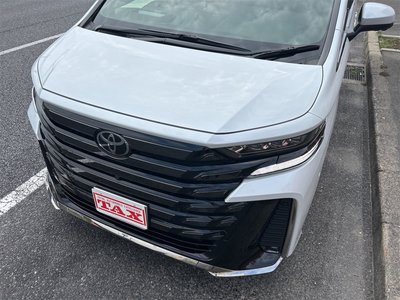 TOYOTA VELLFIRE - 10