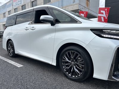 TOYOTA VELLFIRE - 8