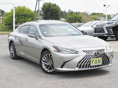 LEXUS ES - 3