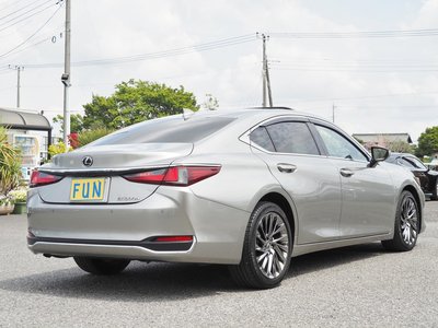 LEXUS ES - 5