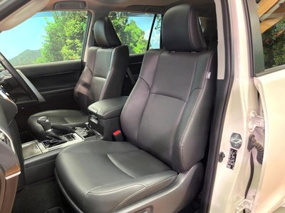 2022 Toyota LAND CRUISER PRADO — миниатюра 25