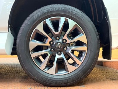 2022 Toyota LAND CRUISER PRADO — миниатюра 22