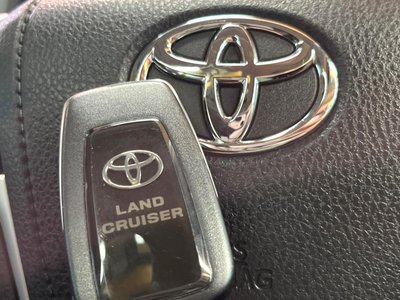 2022 Toyota LAND CRUISER PRADO — миниатюра 43