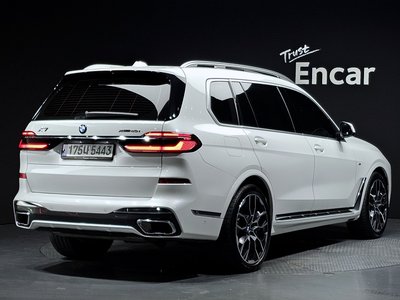 2024 BMW X7 — фото 3