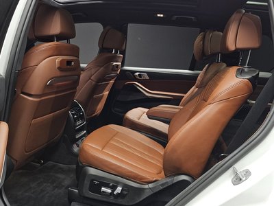 2024 BMW X7 — миниатюра 12