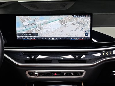 2024 BMW X7 — миниатюра 15