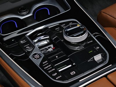 2024 BMW X7 — фото 9