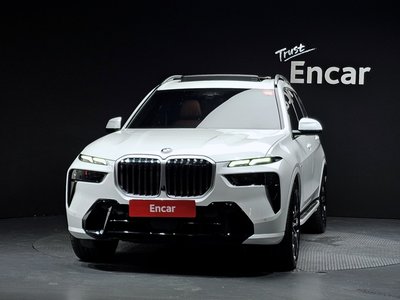 2024 BMW X7 — фото 2