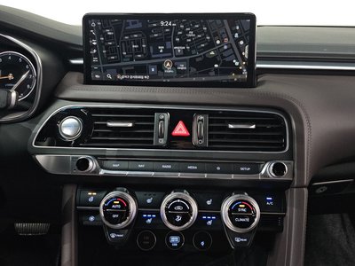 2022 Genesis THE NEW G70 缩略图 14