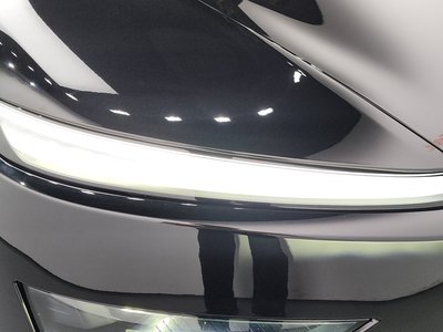 TESLA MODEL Y - 9