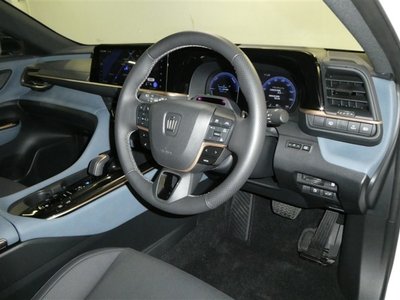 TOYOTA CROWN ESTATE - 10