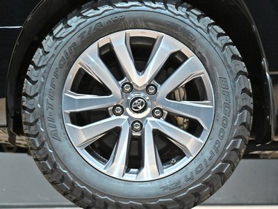 2018 Toyota LAND CRUISER 200 缩略图 66