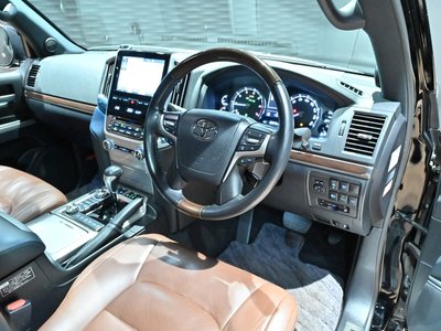 2018 Toyota LAND CRUISER 200 缩略图 13