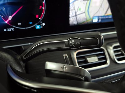 MERCEDES-BENZ GLS - 9