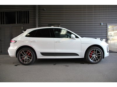 PORSCHE MACAN - 6