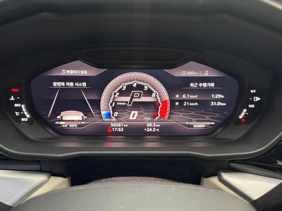 LAMBORGHINI URUS - 8