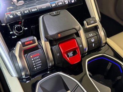 LAMBORGHINI URUS - 9