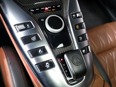 MERCEDES-BENZ GT AMG - 9