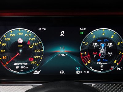 MERCEDES-BENZ GT AMG - 8