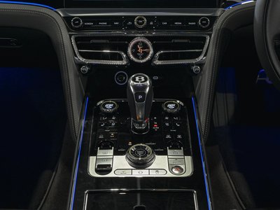 صورة مصغرة 24 لـ 2025 Bentley FLYING SPUR