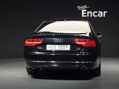 AUDI A8 - 3