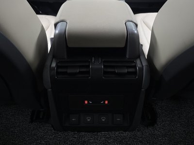 2021 LAND Rover DEFENDER — миниатюра 25