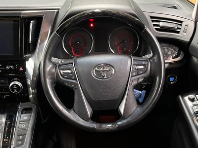 TOYOTA ALPHARD - 8