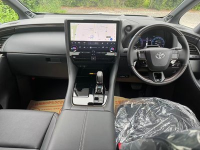 2026 Toyota ALPHARD — миниатюра 16