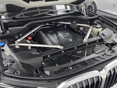 BMW X7 - 7