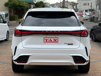 LEXUS RX - 8